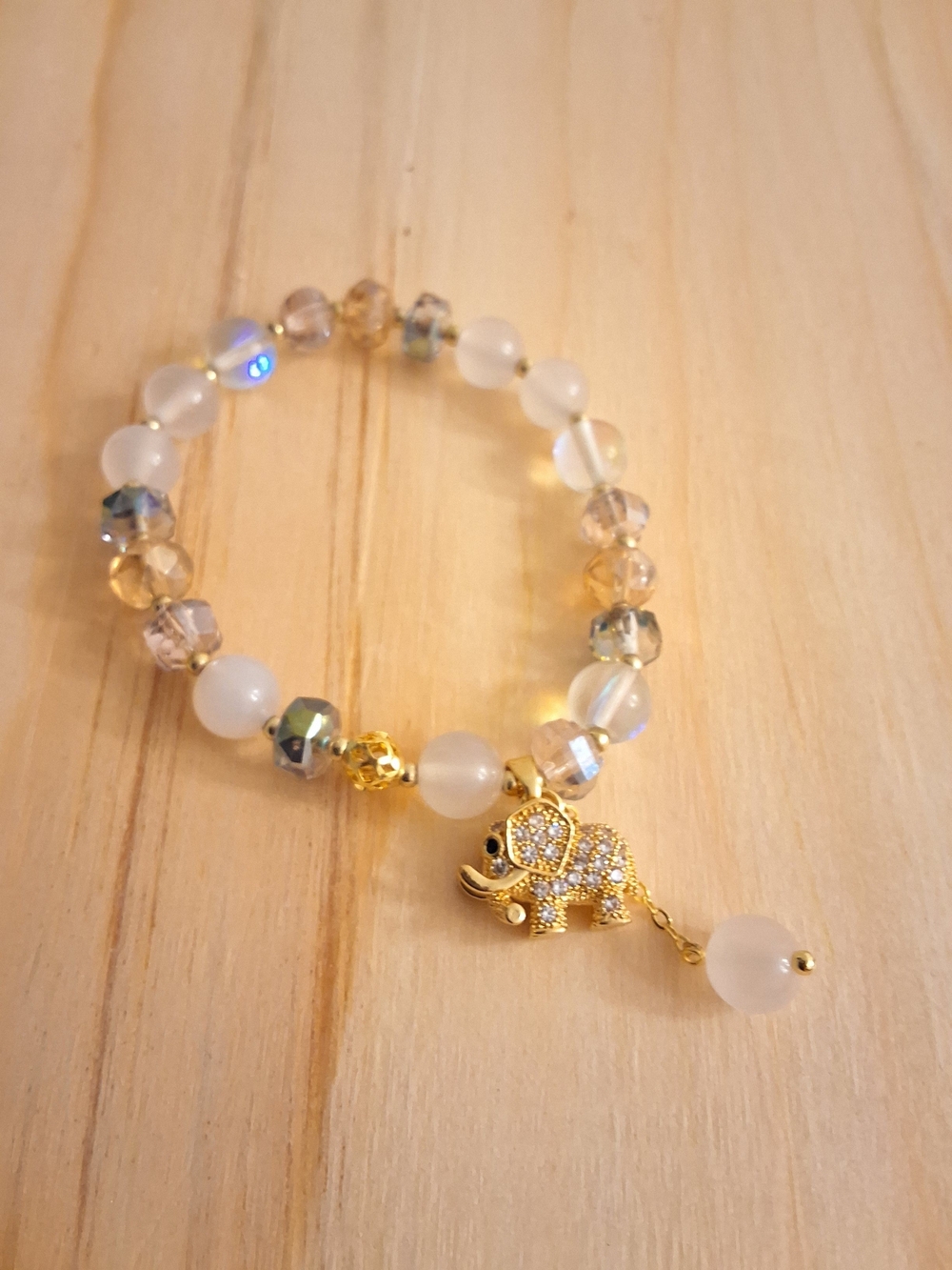 Gold Elephant Charm Beaded Bracelet - White and Gold